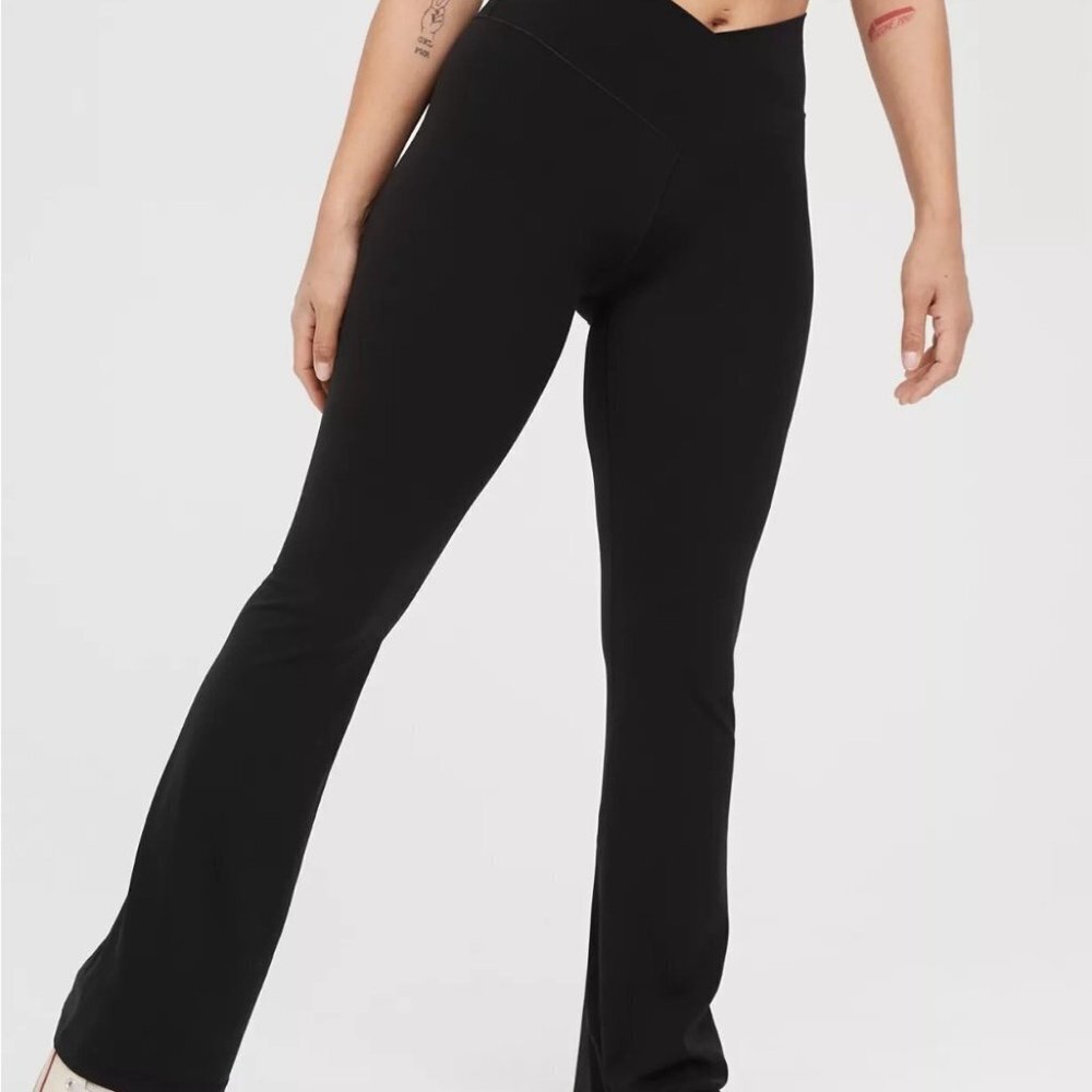 SOLD OFFLINE By Aerie Real Me High Waisted Crossover Flare Legging, Medium Short - Picture 3 of 13